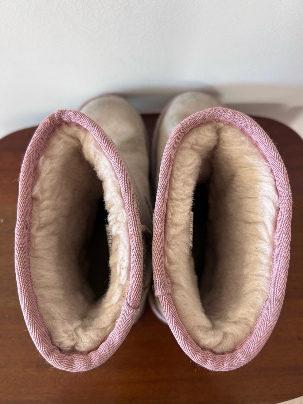 UGG Rose Gold Classic Boot | US 4 | EU 36 - Picture 7 of 9